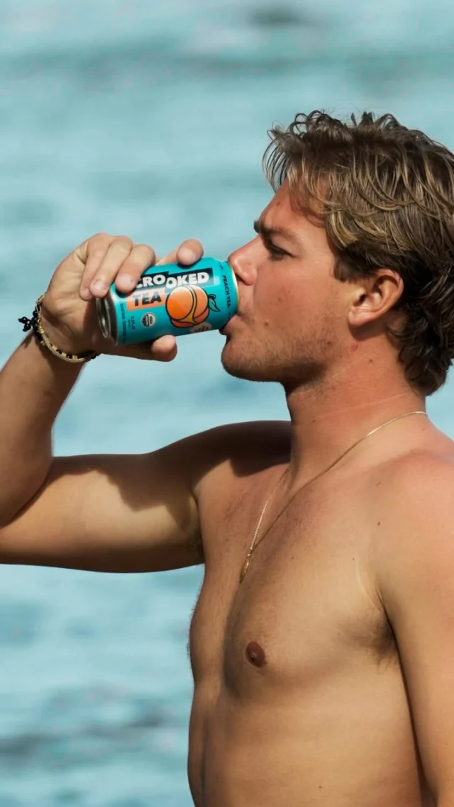 GNARLY. In more ways than one. 😜🤙🍋🏄🏽‍♀️
•
•
•
#CrookedTea #DrinkCrookedTea  #Tongue #BrewedRude #DrinkCrooked #Cheeks #Peach #Lemon #Rude #BoldRudeBrewed
#Explore #Explorepage #Instagood #Raspberry #Ras #Surf #Surfvid #Reels #Surfers #Summer